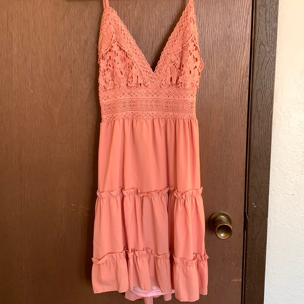 Women's Coral Lace Tiered V-Neck Sundress